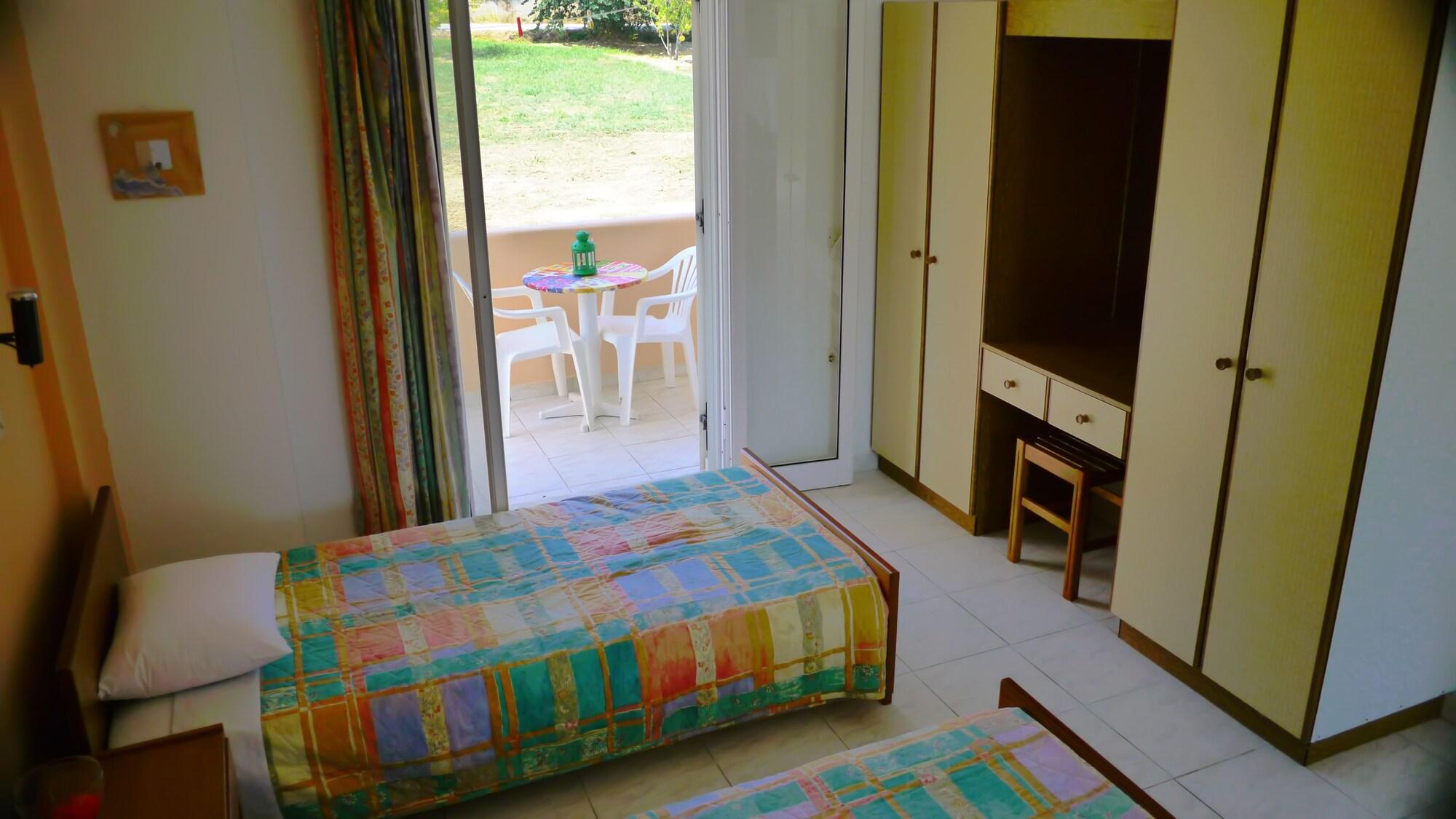 Marina Studios Sidari  Luaran gambar