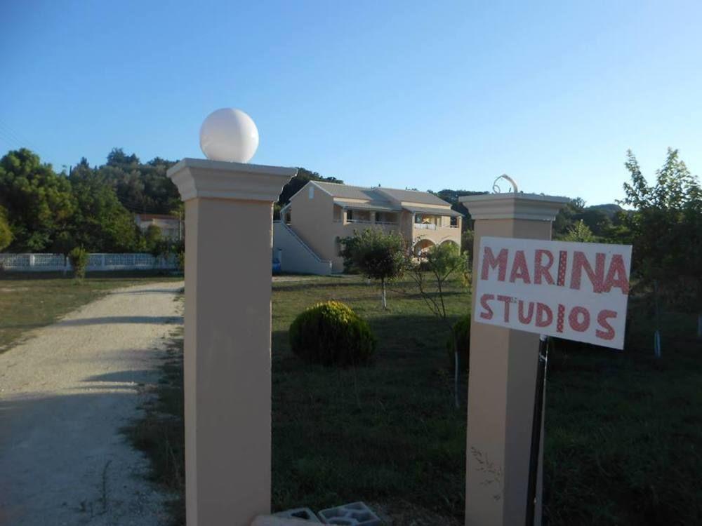 Marina Studios Sidari  Luaran gambar