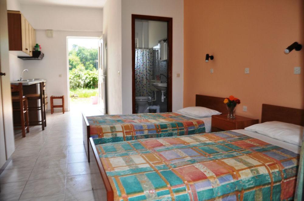 Marina Studios Sidari  Luaran gambar