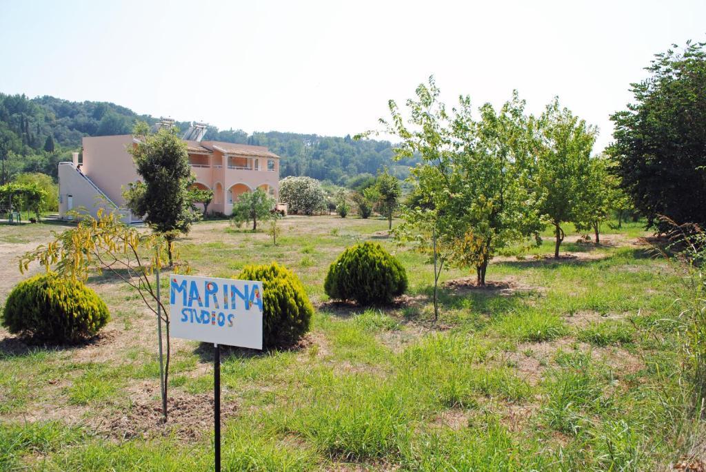 Marina Studios Sidari  Luaran gambar
